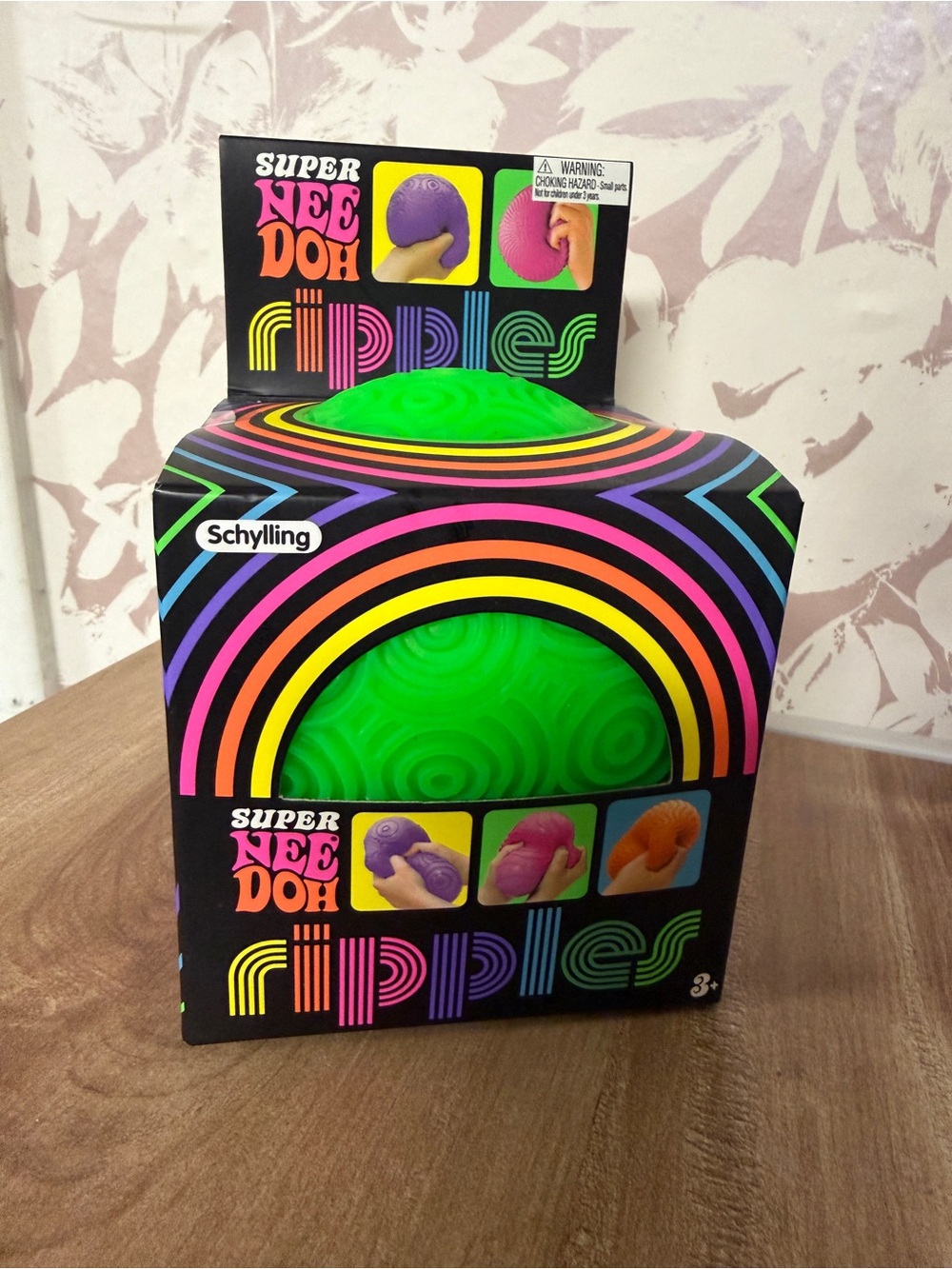 Super NeeDoh Ripples Sensory Squeeze Toy - Green